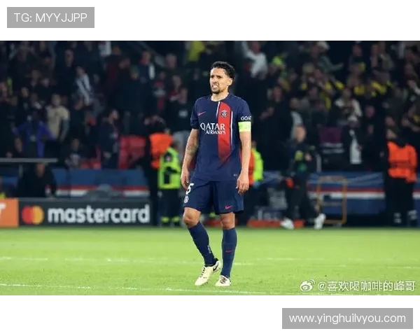 马尔基尼奥斯：从年轻天才到足坛巨星的成长之路与辉煌成就