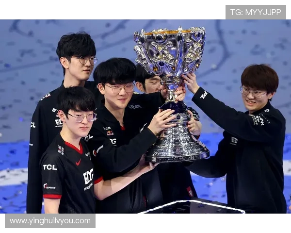 EDG中路选手表现分析:突破与失误的双重影响探讨